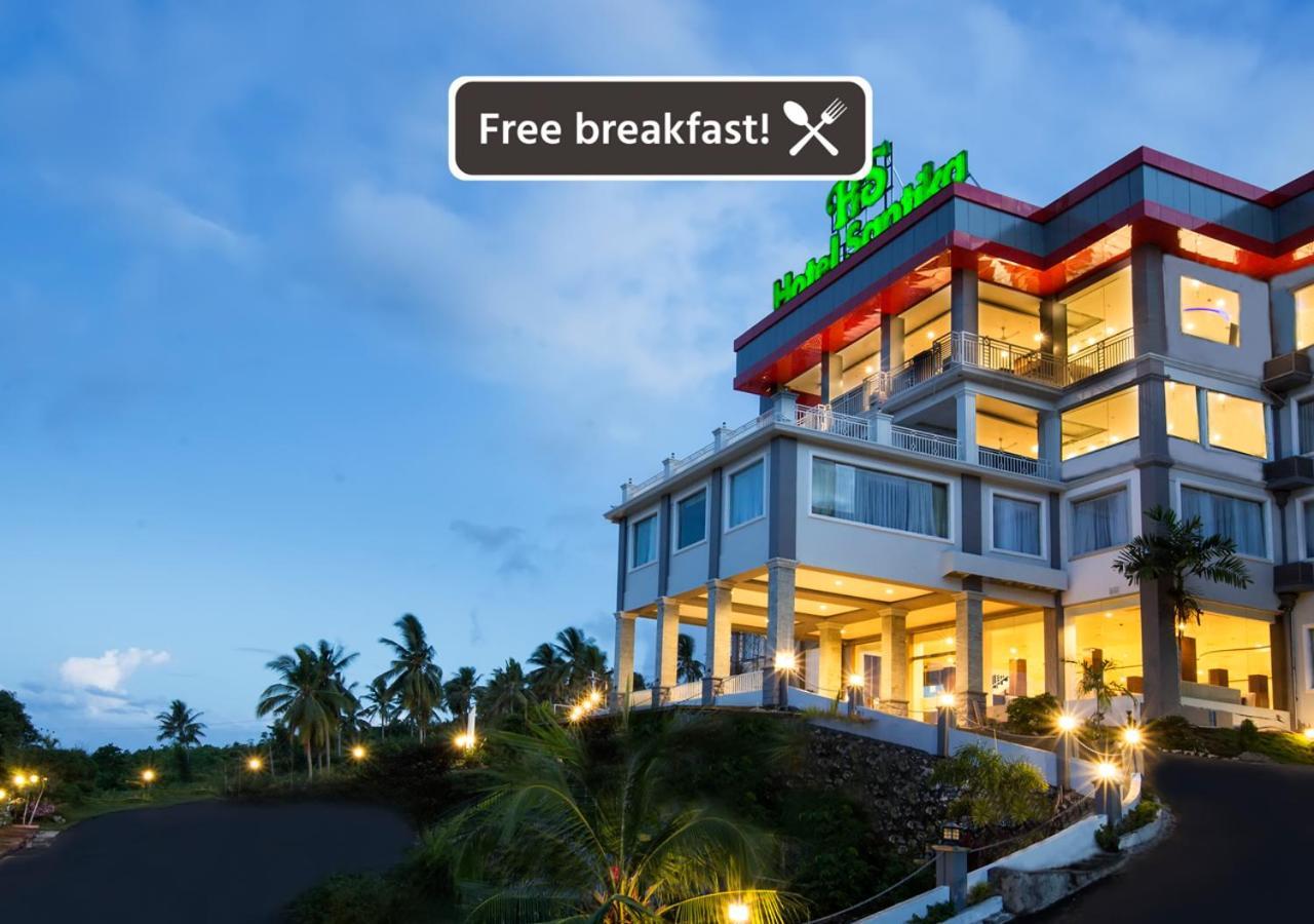 Hotel Santika Luwuk - Sulawesi Tengah מראה חיצוני תמונה